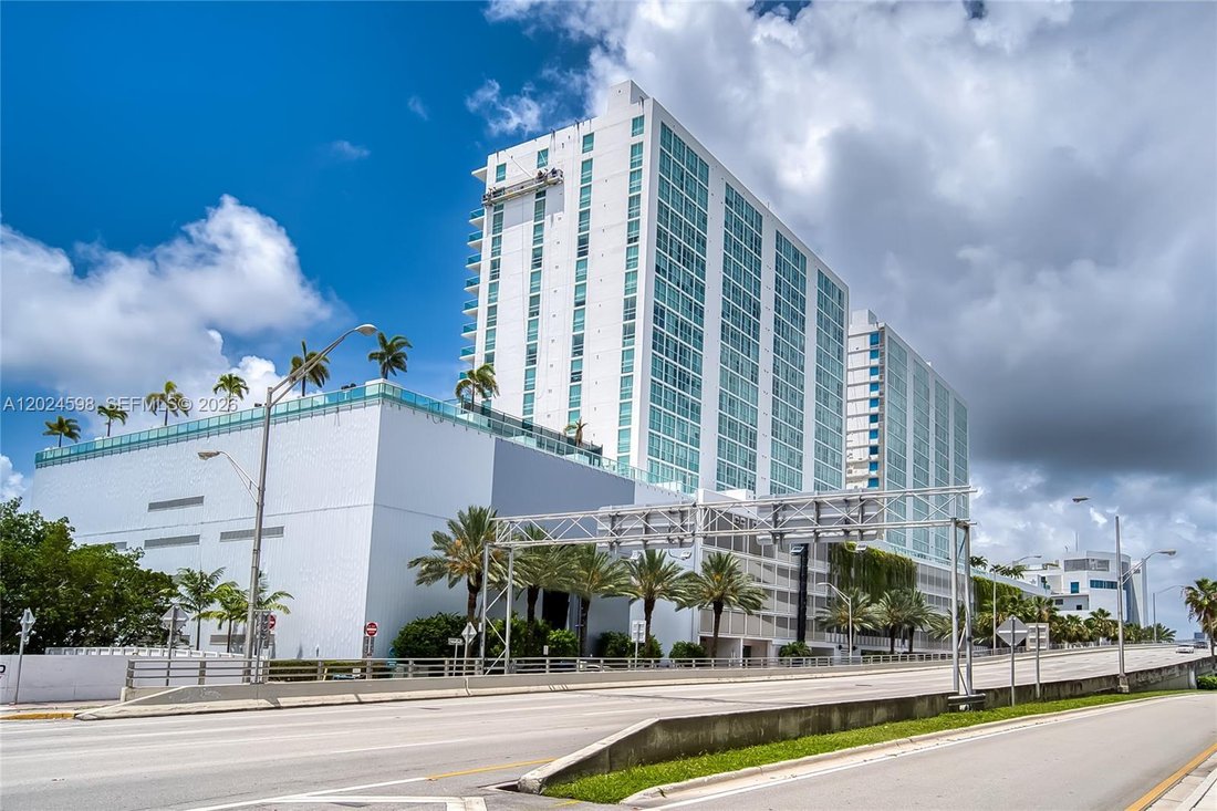 Eigentumswohnung in Sunny Isles Beach, Florida, Vereinigte Staaten 5 - 17999551