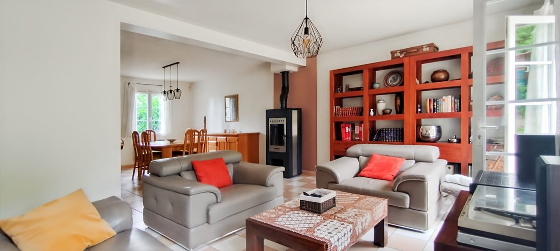 House in Centre Montmorency, Montmorency, France 5 - 18092556