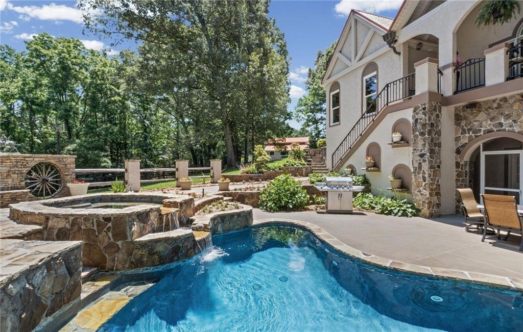 House in Canton, Georgia, United States 2 - 18103077