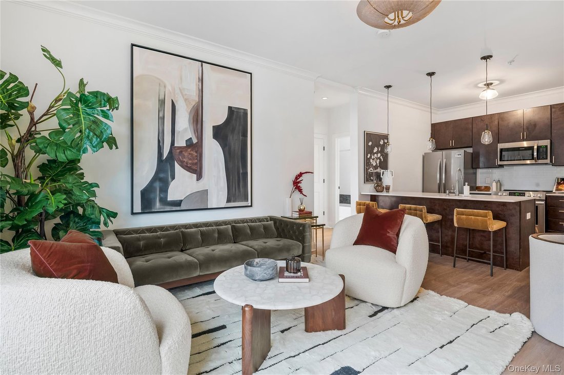 Condo in Saratoga Springs, New York, United States 2 - 18094457