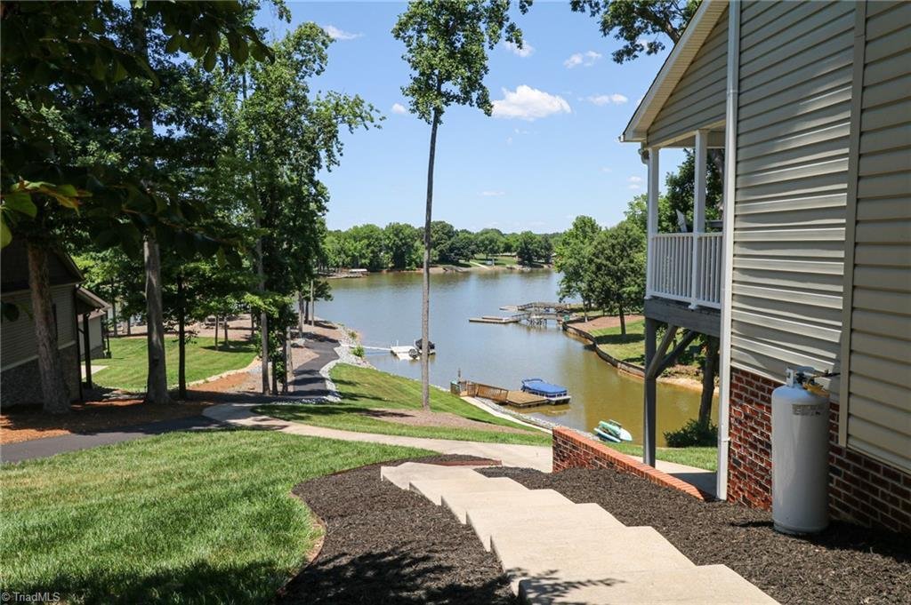 House in Lexington, North Carolina, United States 5 - 18095145