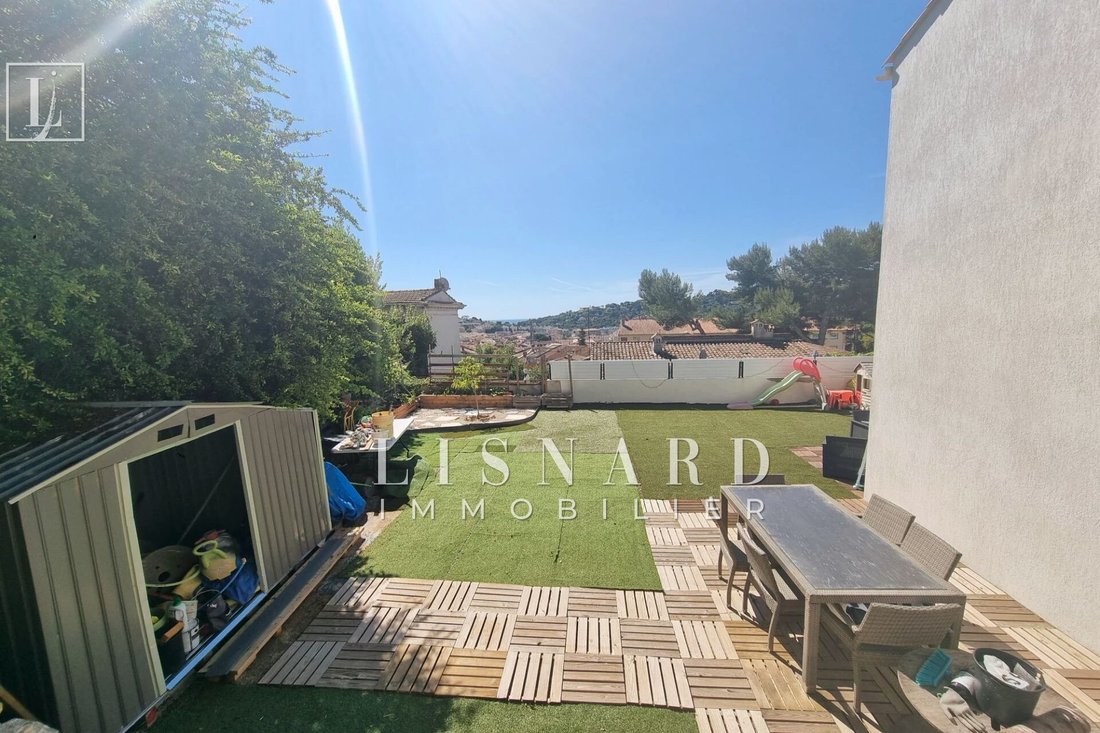 Villa in Centre, Vallauris, France 4 - 18098958