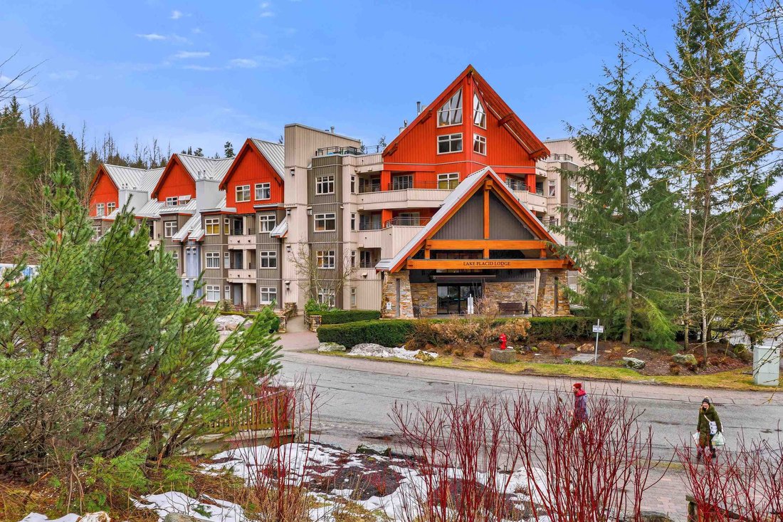 Condo in Whistler, British Columbia, Canada 4 - 18096389