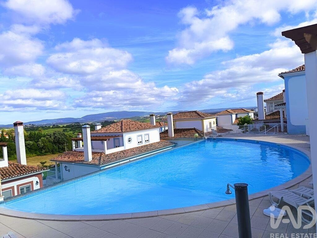 Townhouse in Bombarral e Vale Covo, Leiria District, Portugal 1 - 17226556