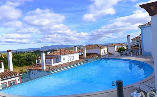 Townhouse in Bombarral e Vale Covo, Leiria District, Portugal 1