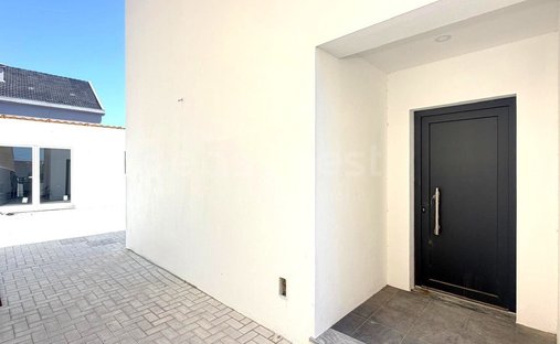 House in Atalaia e Alto Estanqueiro-Jardia, Setubal, Portugal 1