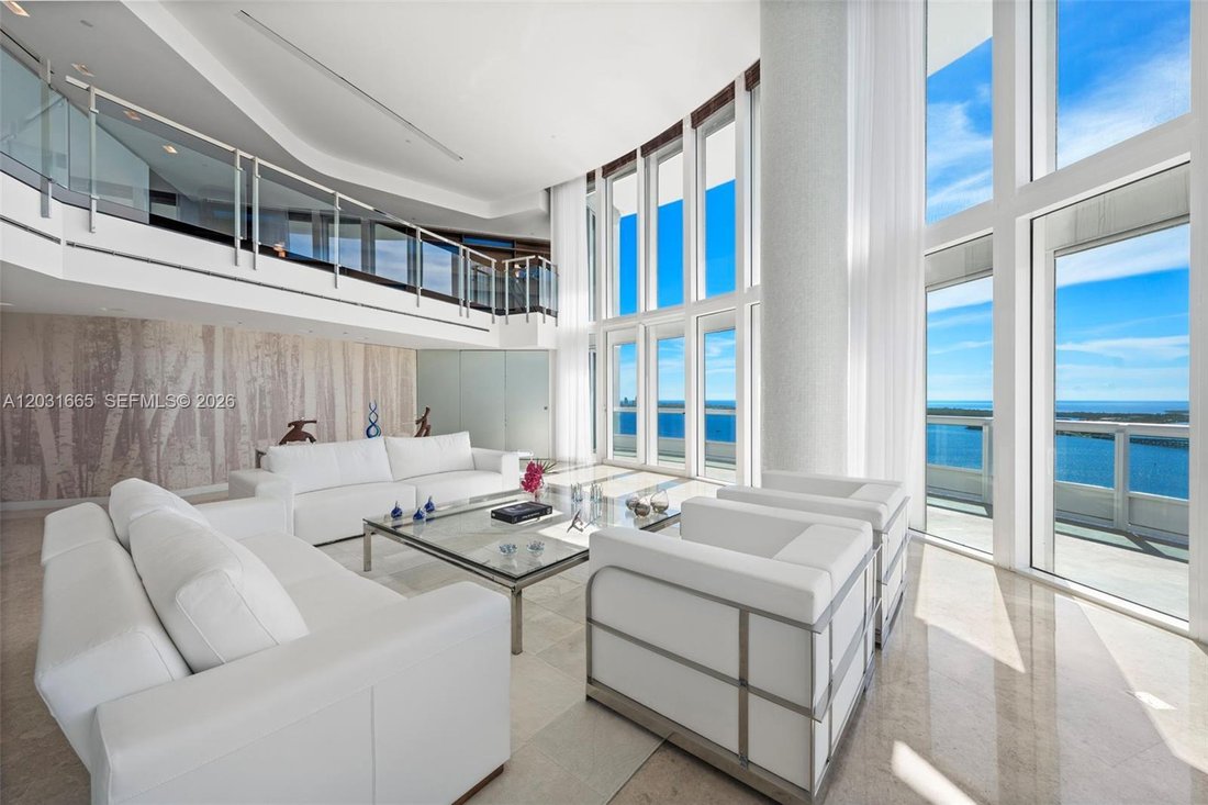 Condo in Miami, Florida, United States 5 - 18096053