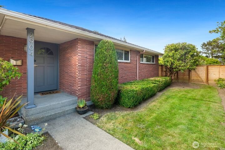 House in Seattle, Washington, United States 1 - 18104620