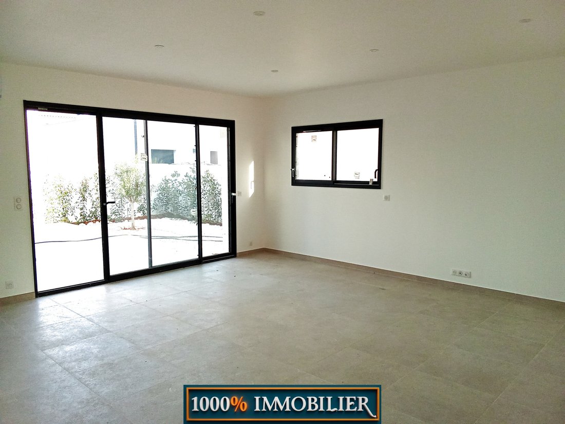 Villa in Centre Ville, Serignan, France 4 - 18098853