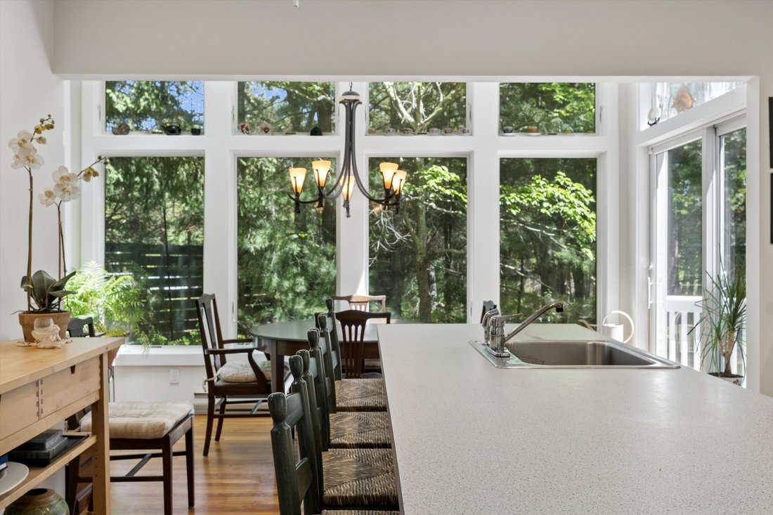 East Hampton, New York, United States 3 - 18101597