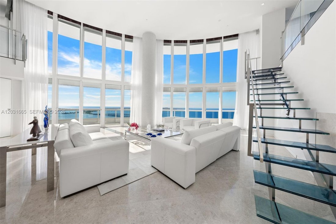 Condo in Miami, Florida, United States 4 - 18096053