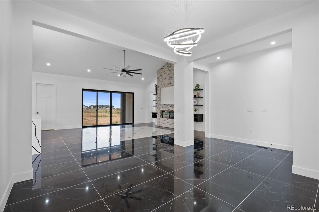 House in Lochbuie, Colorado, United States 4 - 18091148