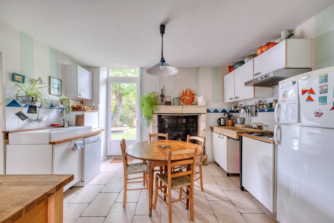House in Saint-Pierre-d'Oléron, Nouvelle-Aquitaine, France 4 - 18094632