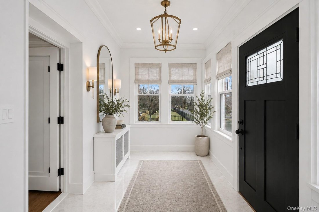 House in Bronxville, New York, United States 5 - 18091872
