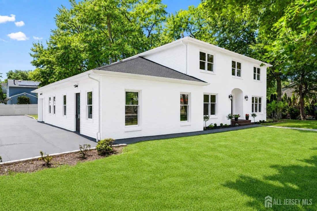 House in Metuchen, New Jersey, United States 4 - 18089755