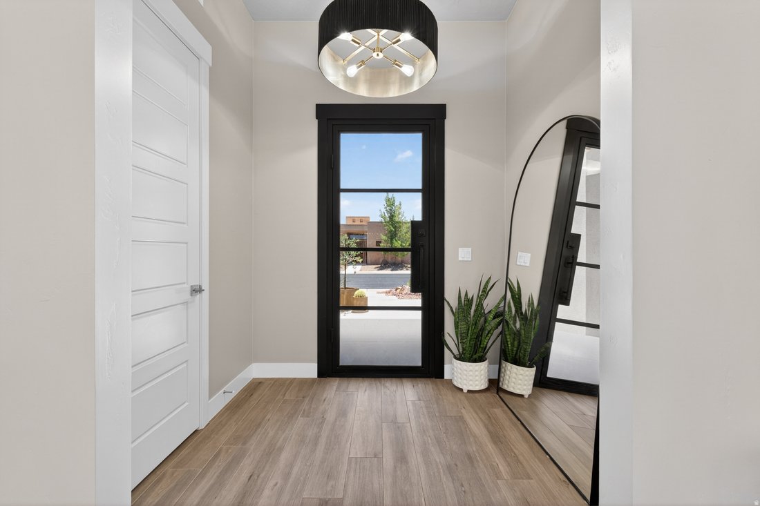 House in Hurricane, Utah, United States 4 - 18076401