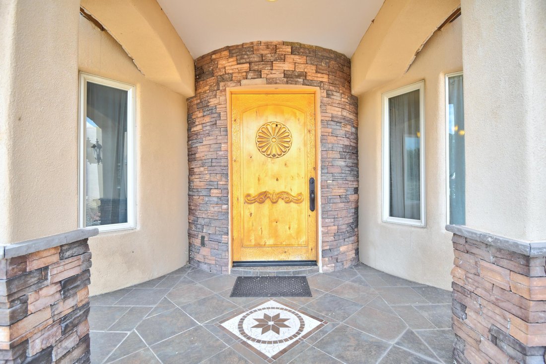 House in Tijeras, New Mexico, United States 3 - 18096039