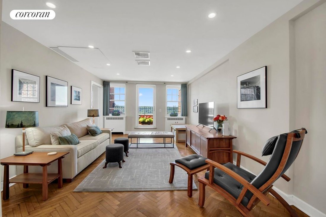Co Op in New York, New York, United States 1 - 18105979