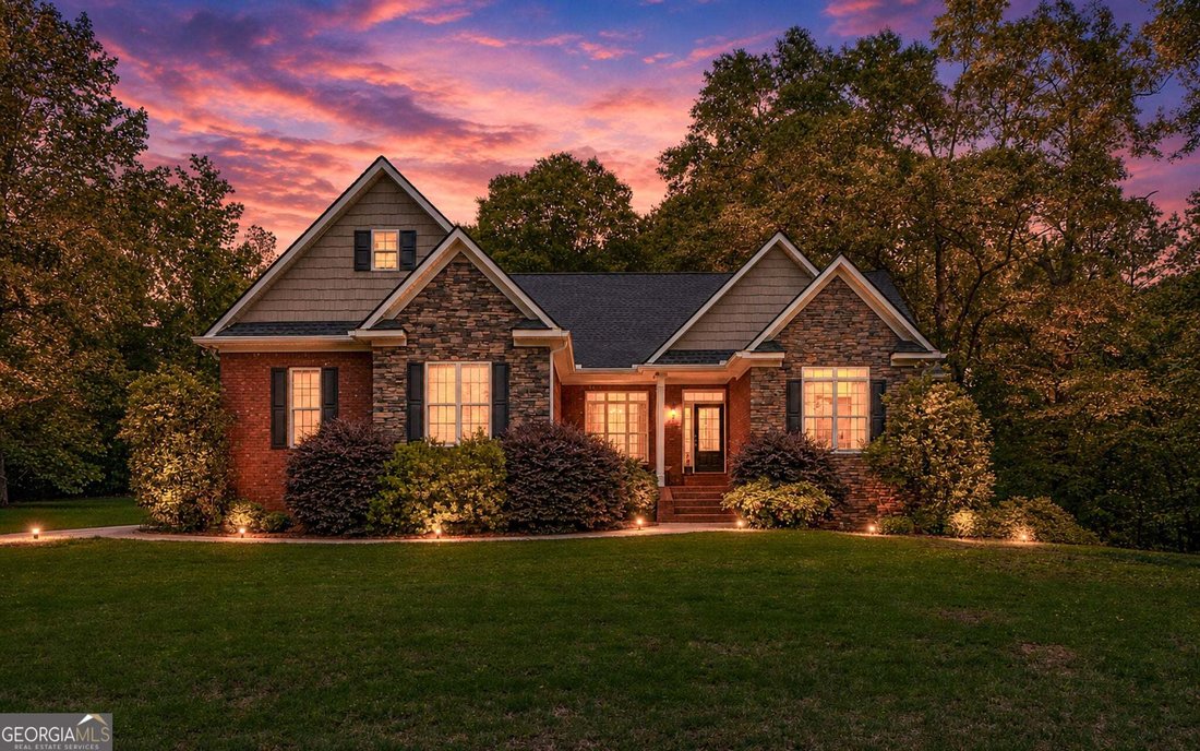 Griffin, Georgia, United States 1 - 17558563