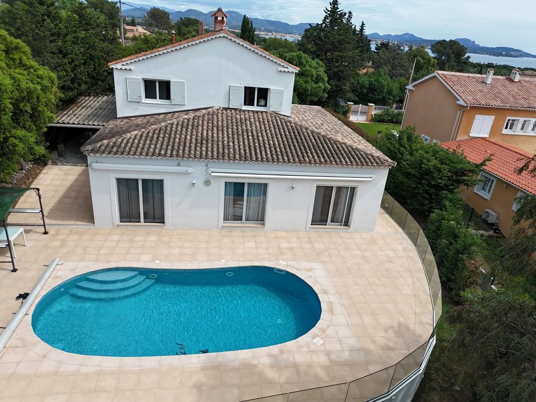 House in Frejus, Provence-Alpes-Côte d'Azur, France 1 - 18105192