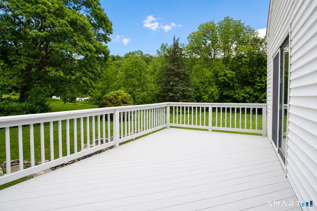 House in East Granby, Connecticut, United States 5 - 18105023