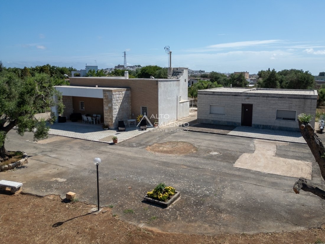 Country House in Carovigno, Apulia, Italy 3 - 18091459