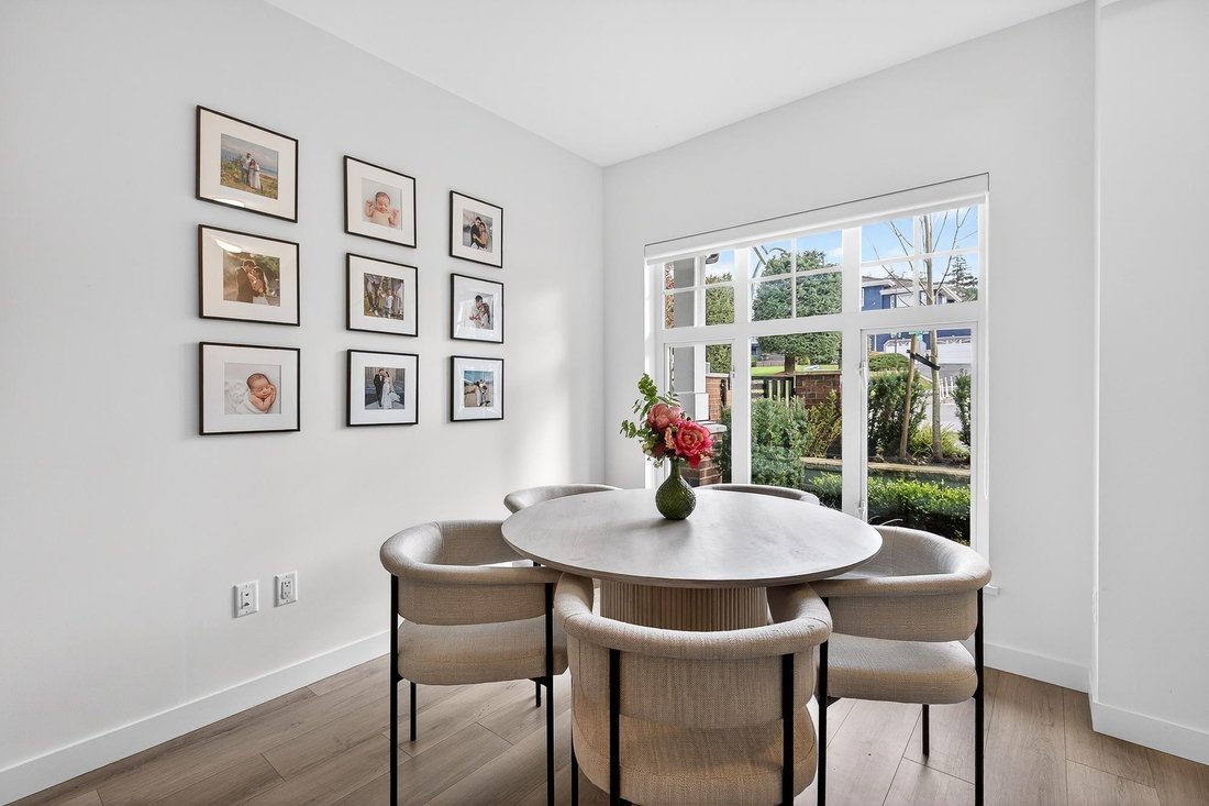 Townhouse in Coquitlam, British Columbia, Canada 5 - 18096413