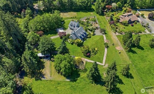 House in Fox Island, Washington, United States 1