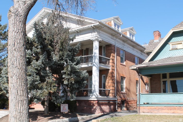 Salt Lake City, Utah, United States 2 - 18102423