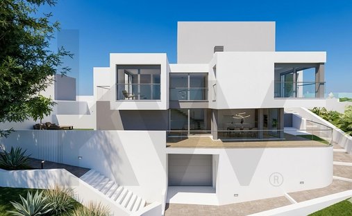 House in Rio de Mouro, Lisbon, Portugal 1