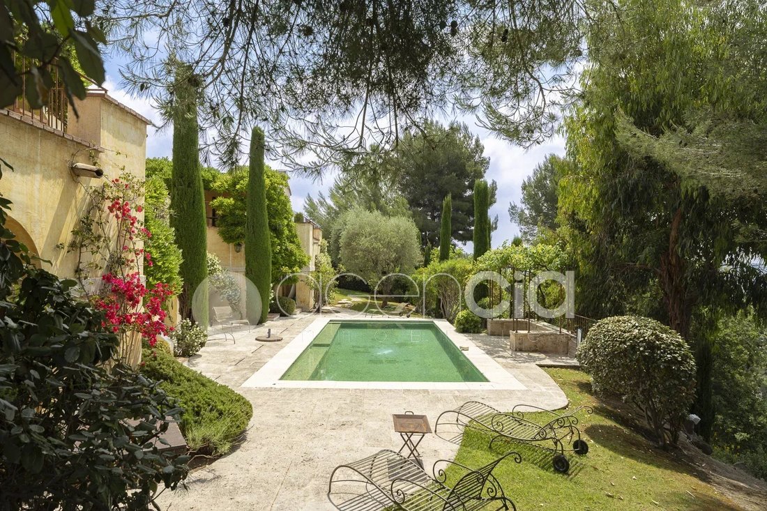 House in Carros, Provence-Alpes-Côte d'Azur, France 4 - 18093509