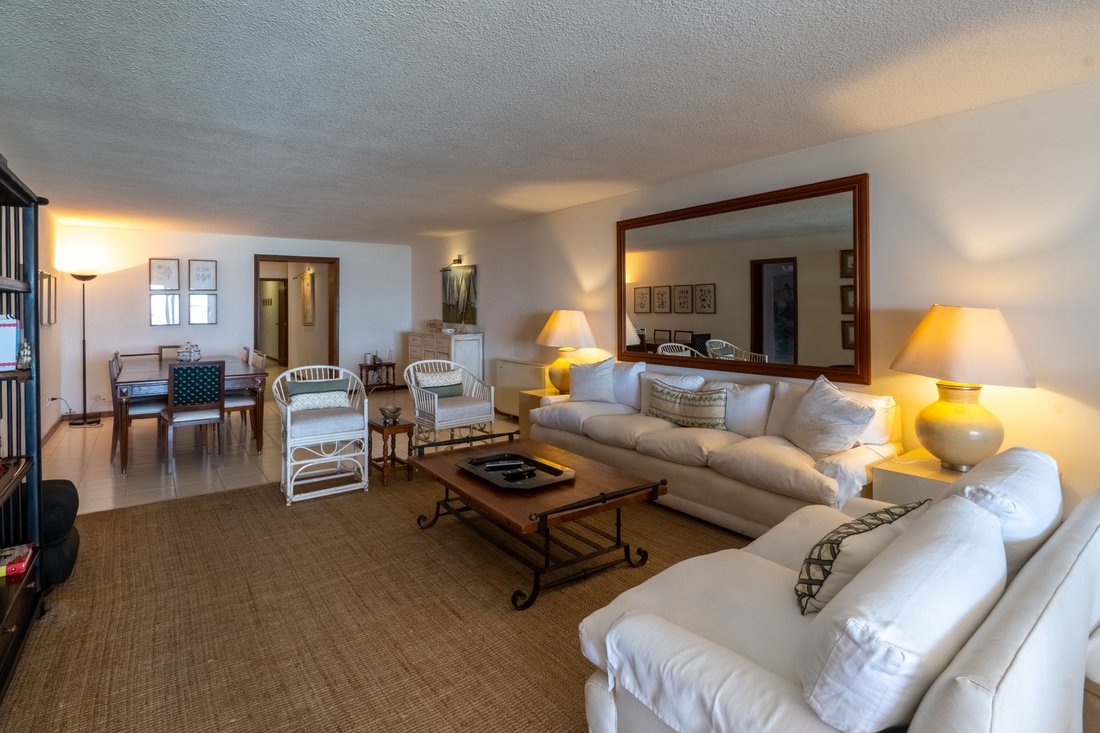 Apartment in Punta del Este, Maldonado Department, Uruguay 4 - 18096650
