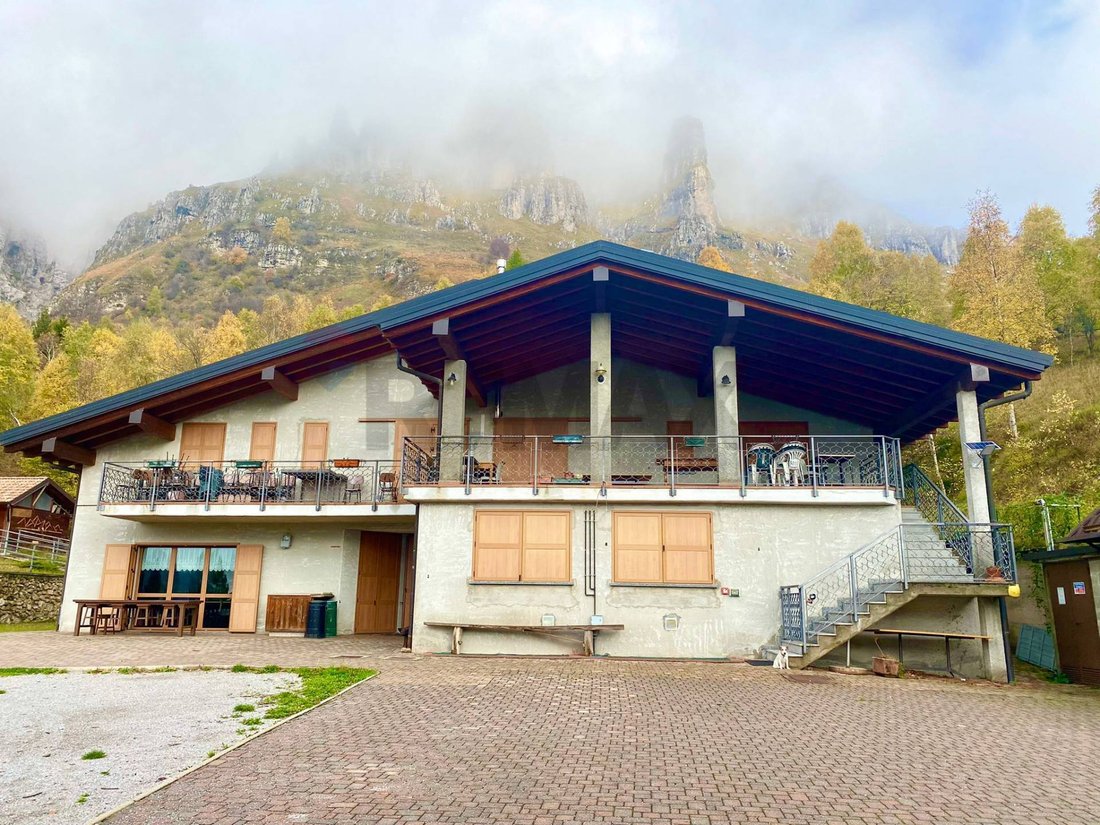 Country House in Ballabio, Lombardy, Italy 1 - 18097321