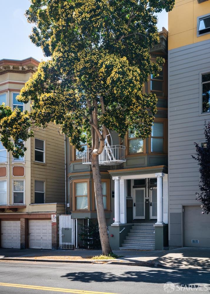 San Francisco, California, United States 3 - 18091056