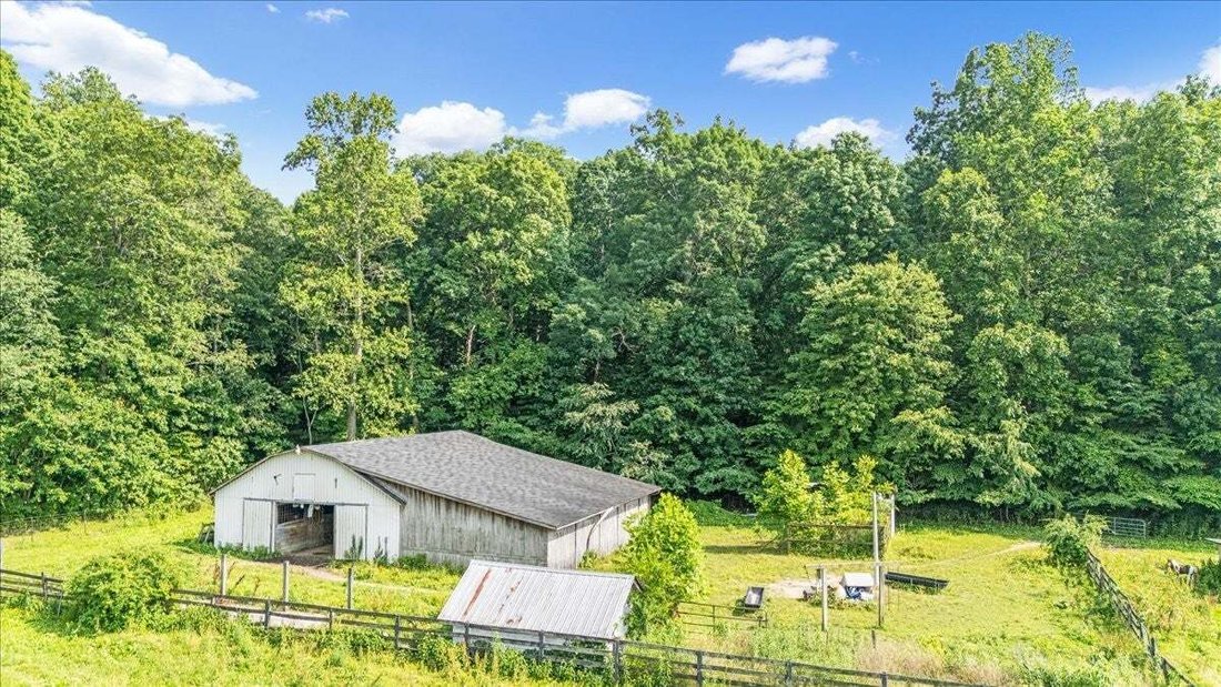 House in Manchester, Tennessee, United States 4 - 18093037