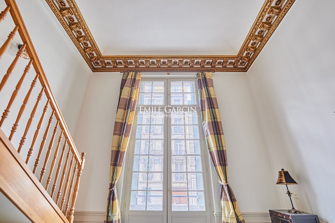Apartment in Saint Philippe du Roule, Paris 8e Arrondissement, Paris 4 - 18096694