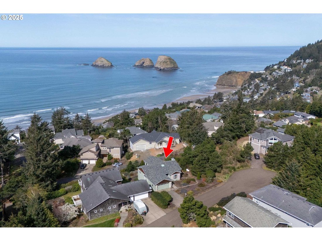 House in Tillamook, Oregon, United States 4 - 18095201