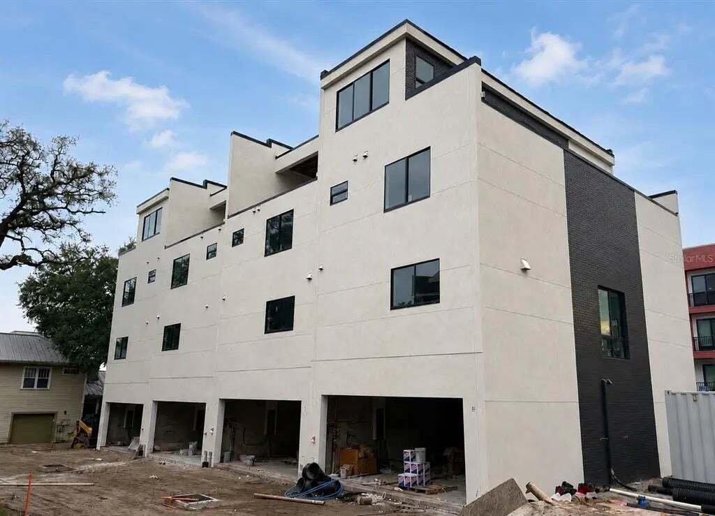 House in Tampa, Florida, United States 3 - 18097508