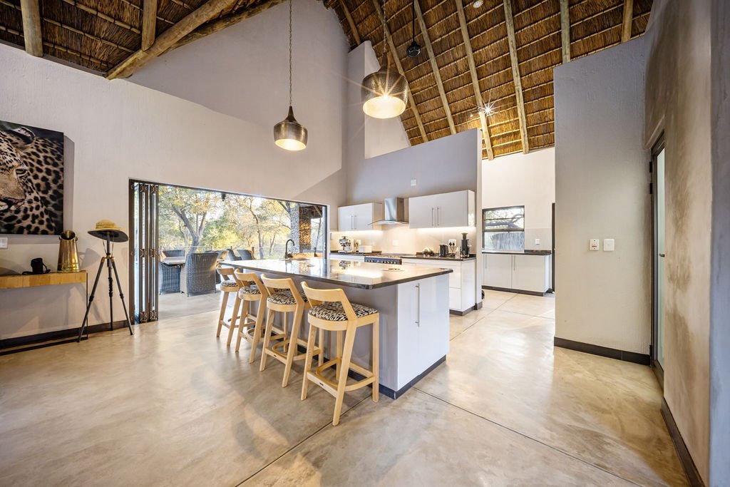 House in Hoedspruit, Limpopo, South Africa 4 - 18107163