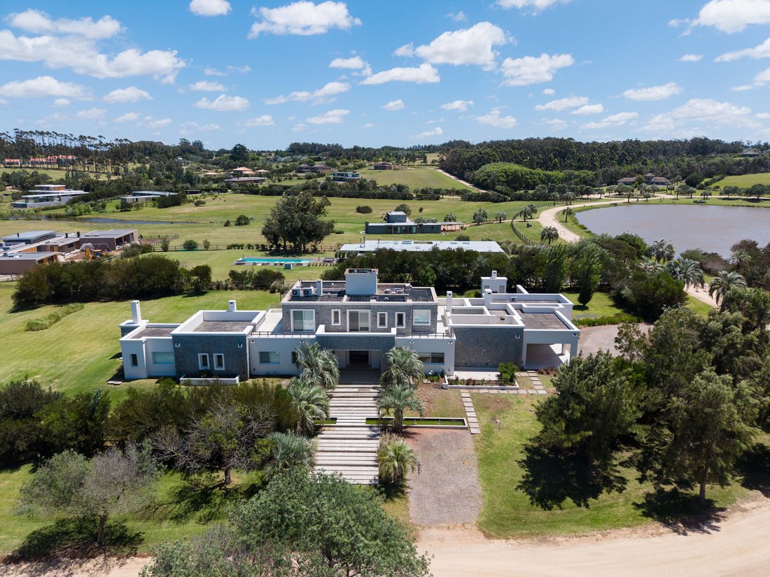 Laguna Estates, Maldonado Department, Uruguay 1 - 18096651