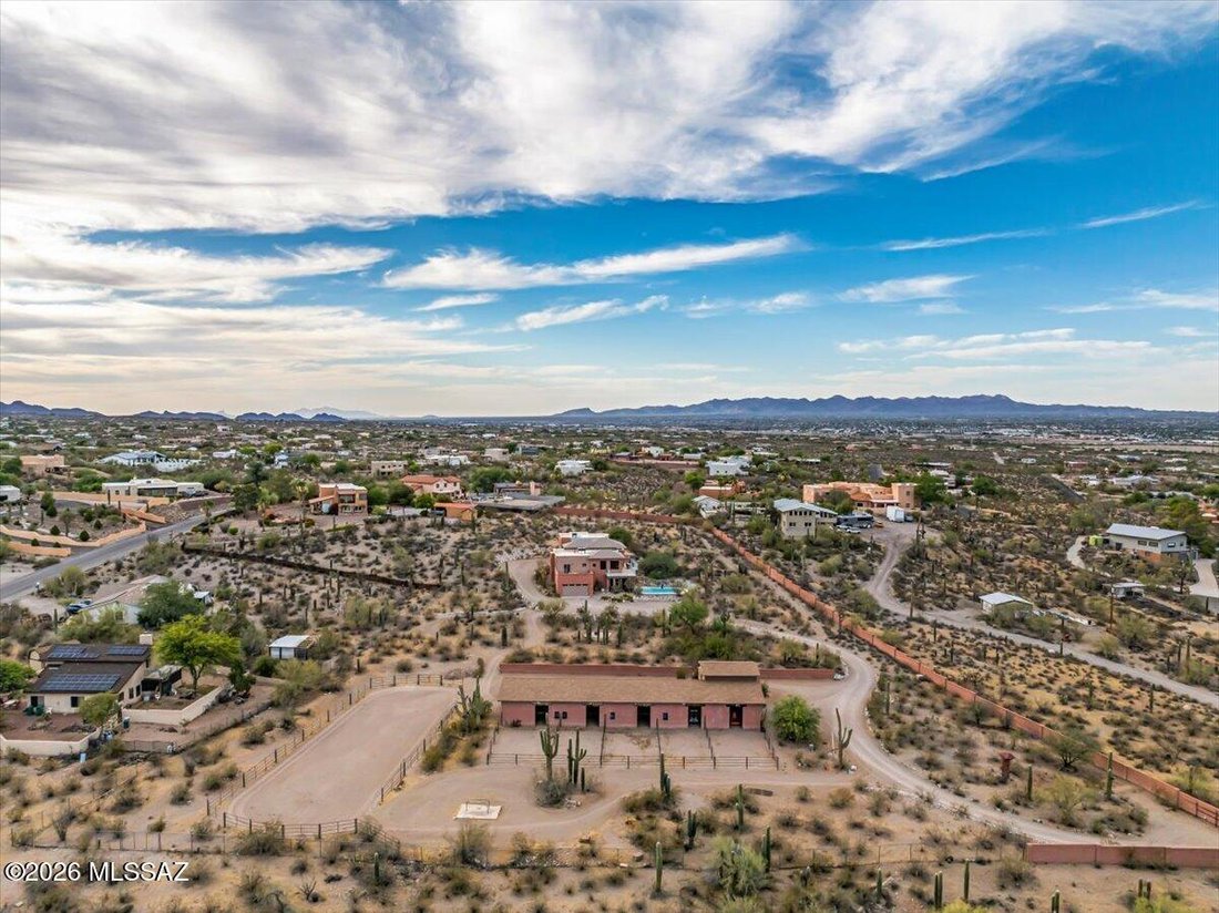 House in Tucson, Arizona, United States 2 - 18104066