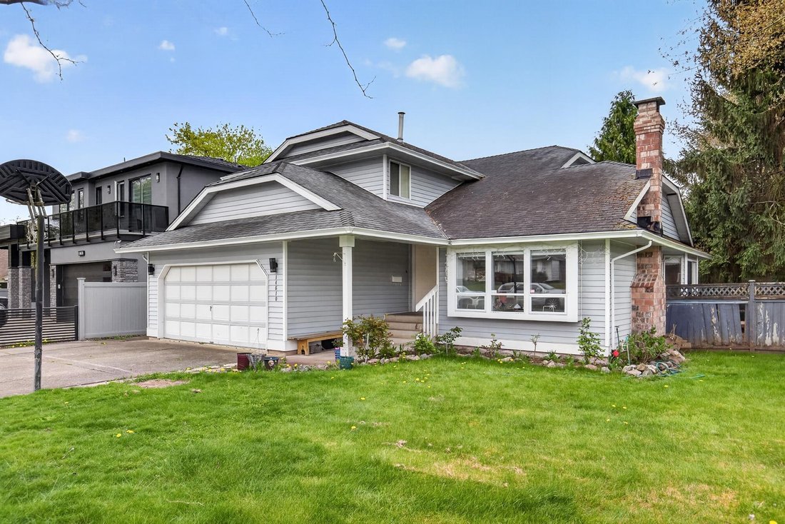 House in Surrey, British Columbia, Canada 1 - 18096446