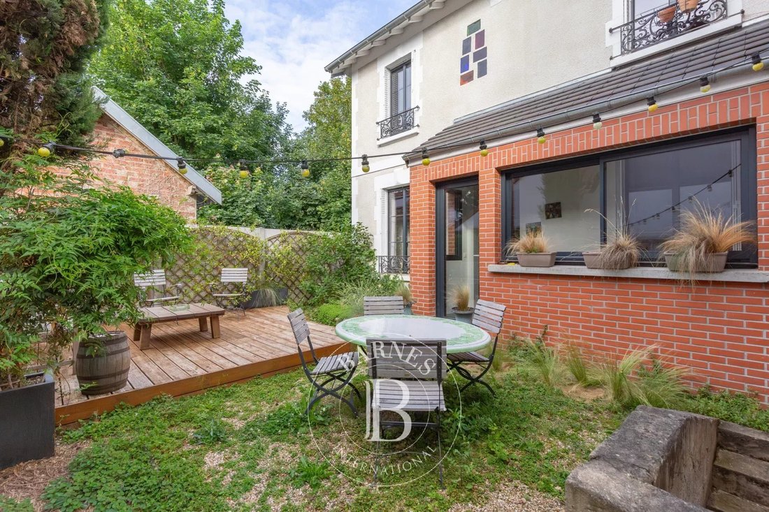 House in Marine, Maisons-Laffitte, France 2 - 18106497