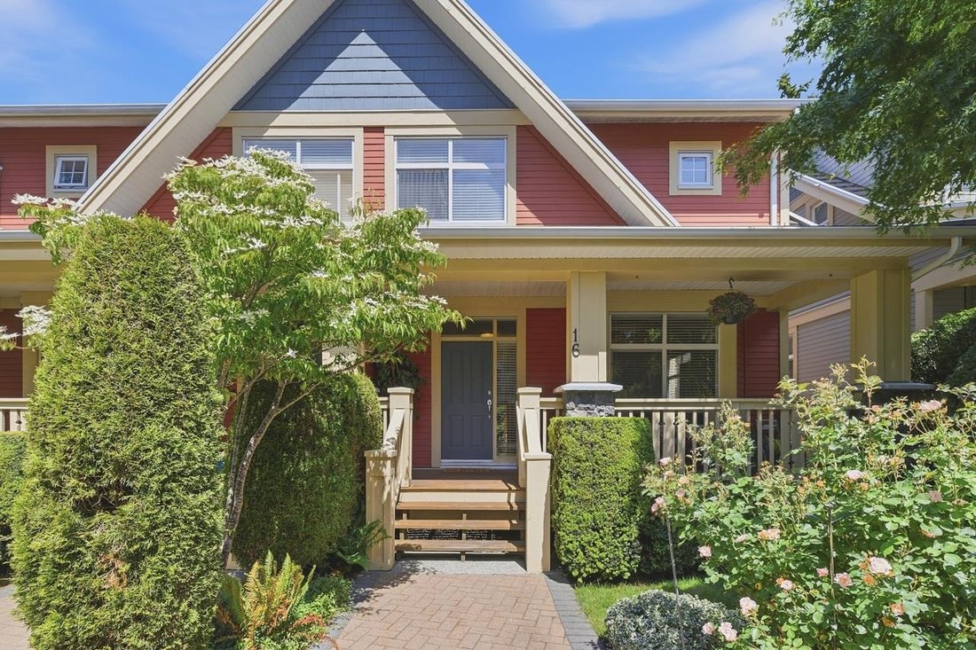House in Surrey, British Columbia, Canada 1 - 18096355