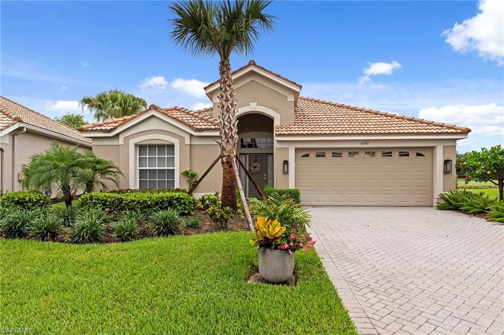 House in Estero, Florida, United States 1 - 18093387