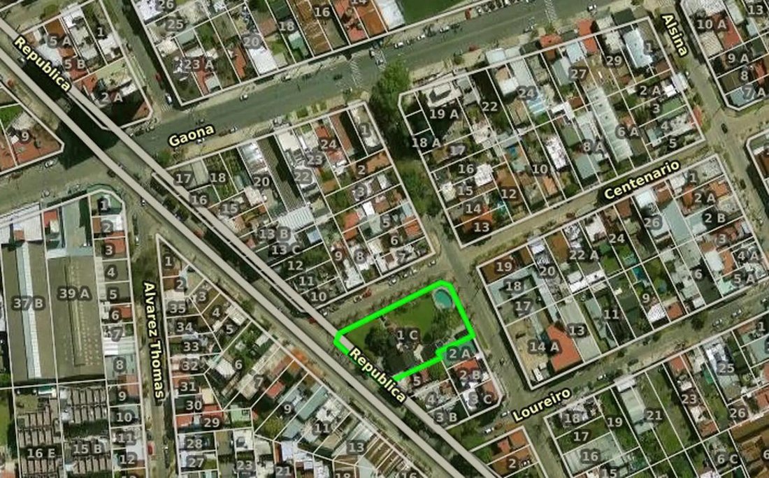 Land in Ciudadela, Buenos Aires Province, Argentina 1 - 18094254