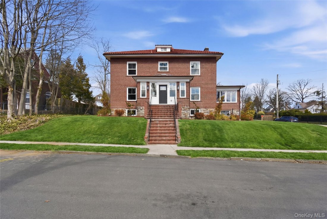 House in Bronxville, New York, United States 4 - 18091872