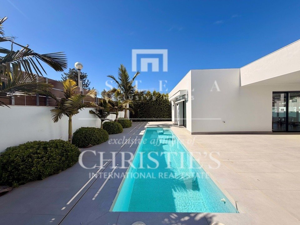 Villa in Ibiza Town, Balearic Islands, Spain 1 - 18101659