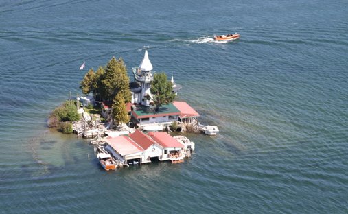 House in Cedarville, Michigan, United States 1