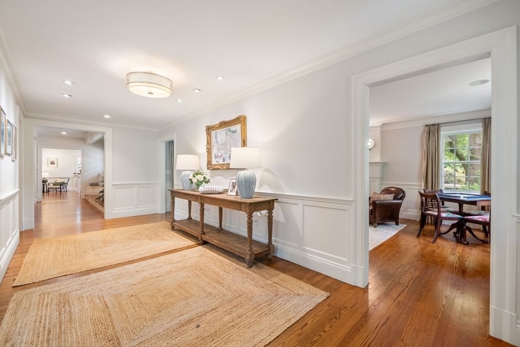 House in Wellesley, Massachusetts, United States 4 - 18104574